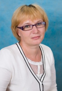DSC_6430-Егорова Елена Васил.-зам.дир.по НМР+матем.